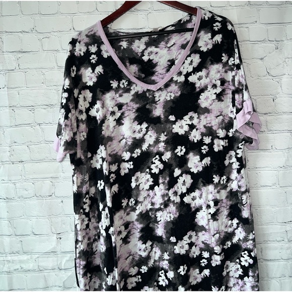 Secret Treasures Black, Purple & White floral long dress size XL - Picture 3 of 8